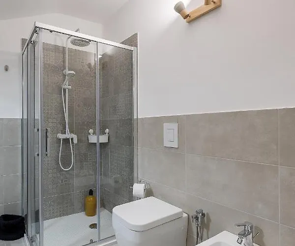 Realkasa Train Plaza Apartmán *