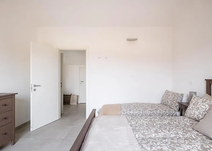 Realkasa Train Plaza بولونيا